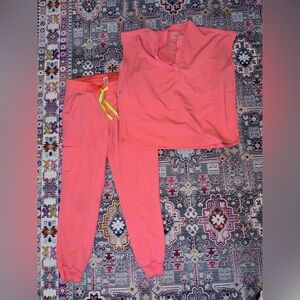 Figs Coral Pink scrubs Jogger Set with Neon Accents women’s size M